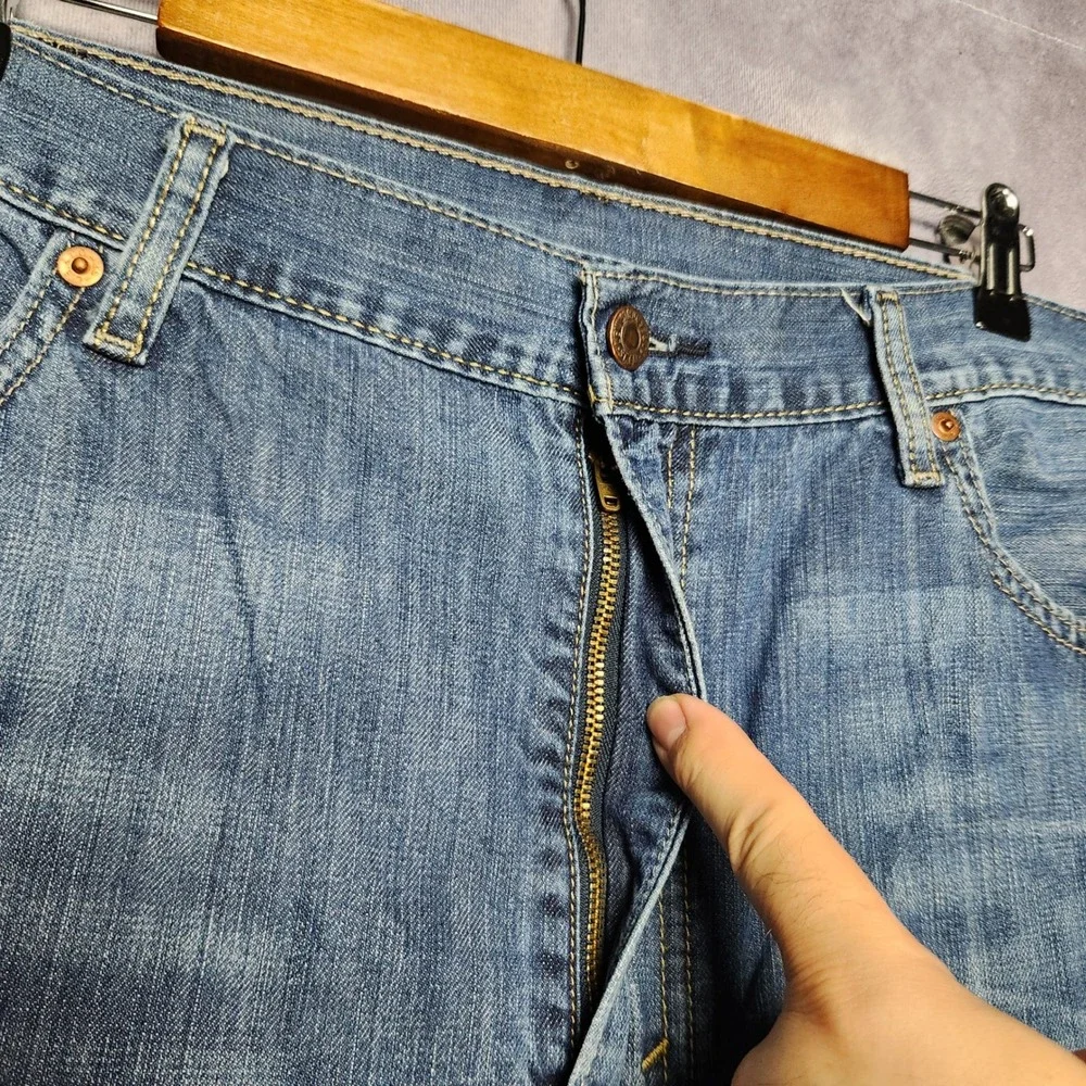 Levis 559 Relaxed Straight Jeans Mens 42x32 Blue Medium Wash Denim 100% Cotton